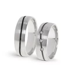   KARIKAGYŰRŰ PÁRBAN 14K ARANY 10,6 GR, GYÉMÁNT KŐVEL 0,045 CT